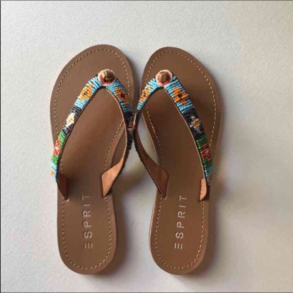 Nice  flat sandals tribal colors like new